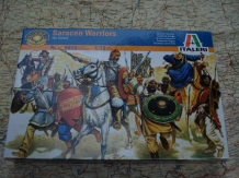 images/productimages/small/Saracen Warriors XIth Century Italeri 1;72 nw voor.jpg